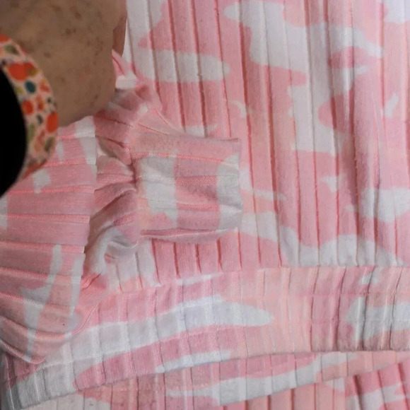 Secret Treasures Size L scoop neck elastic waist pink camo long sleeve pajama se - Picture 5 of 15